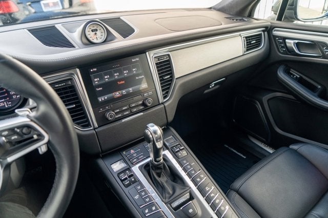 2018 Porsche Macan Turbo