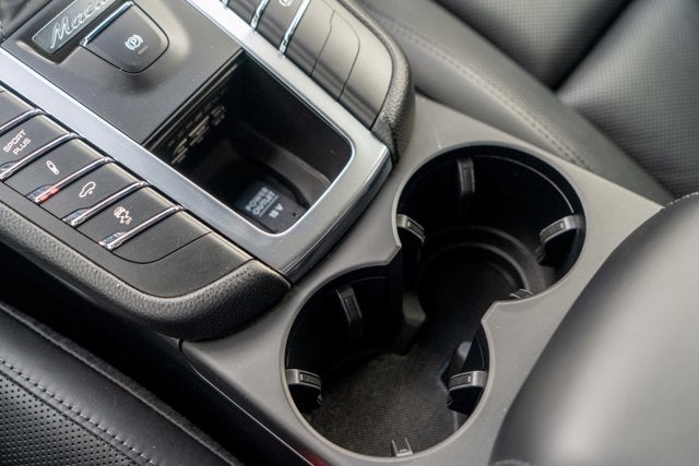 2018 Porsche Macan Turbo