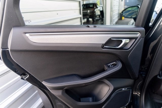 2018 Porsche Macan Turbo