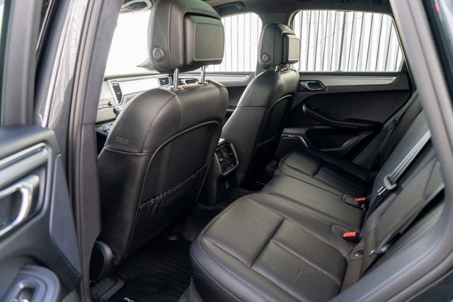 2018 Porsche Macan Turbo