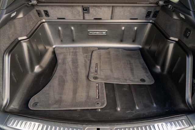 2018 Porsche Macan Turbo