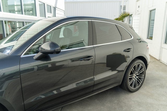 2018 Porsche Macan Turbo