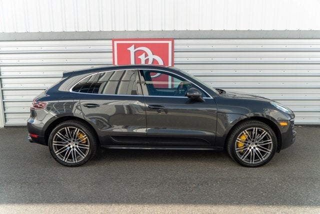 2018 Porsche Macan Turbo