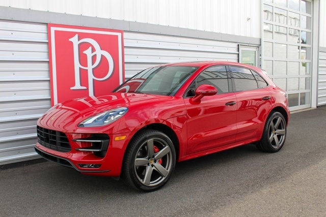 2018 Porsche Macan Turbo