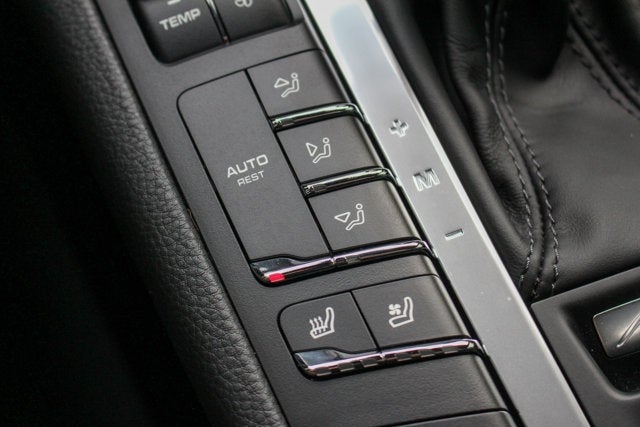 2018 Porsche Macan Turbo