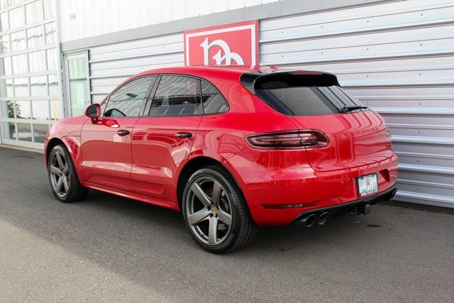 2018 Porsche Macan Turbo