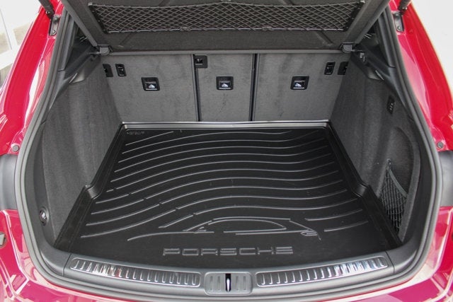 2018 Porsche Macan Turbo