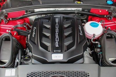 2018 Porsche Macan Turbo