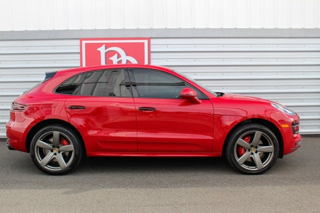2018 Porsche Macan Turbo