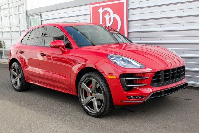2018 Porsche Macan Turbo