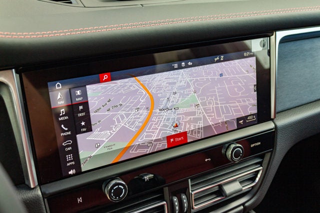 2024 Porsche Macan GTS