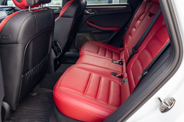 2024 Porsche Macan GTS