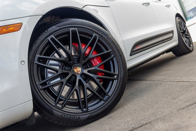 2024 Porsche Macan GTS