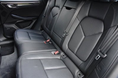 2016 Porsche Macan Turbo