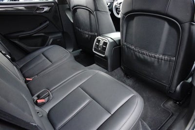 2016 Porsche Macan Turbo