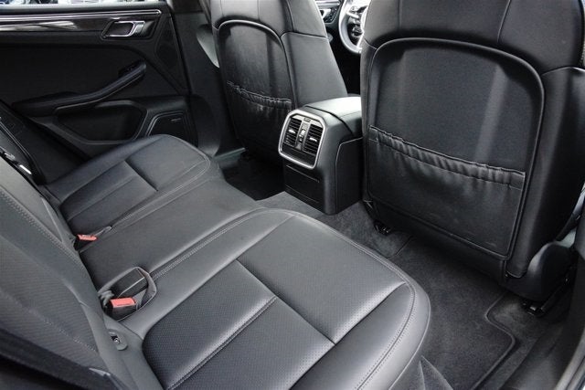 2016 Porsche Macan Turbo