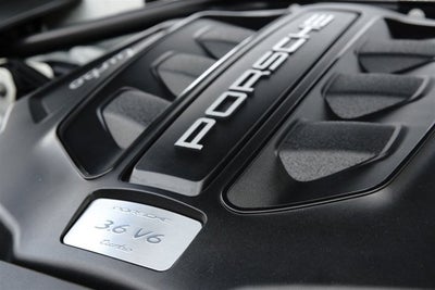 2016 Porsche Macan Turbo
