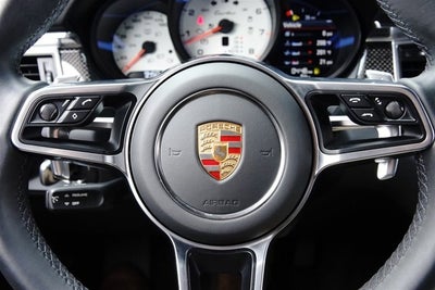 2016 Porsche Macan Turbo