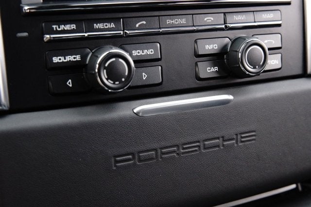 2016 Porsche Macan Turbo