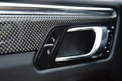 2016 Porsche Macan Turbo