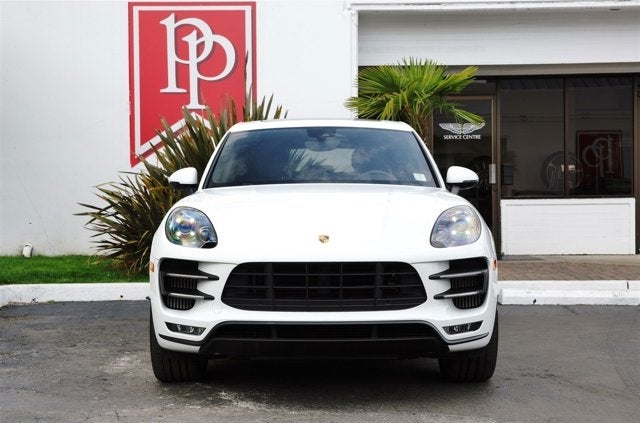 2016 Porsche Macan Turbo
