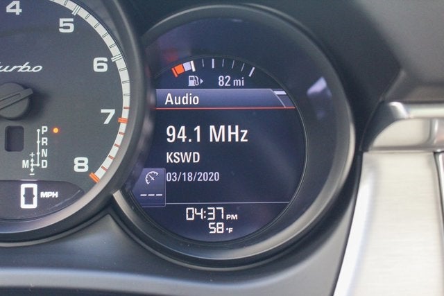 2015 Porsche Macan Turbo