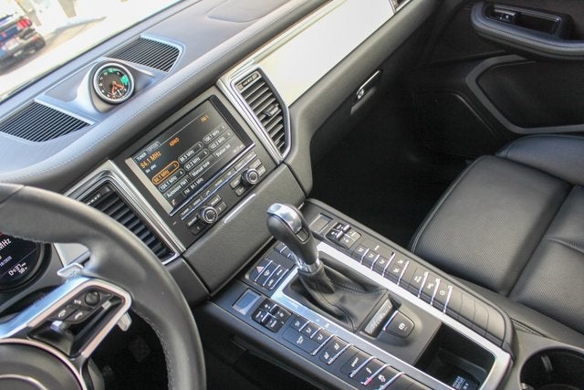 2015 Porsche Macan Turbo