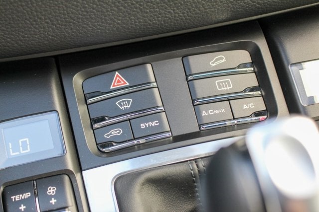 2015 Porsche Macan Turbo