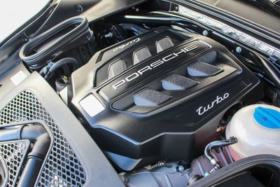 2015 Porsche Macan Turbo