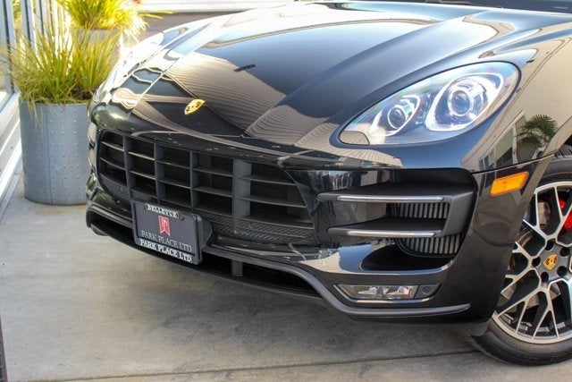 2015 Porsche Macan Turbo