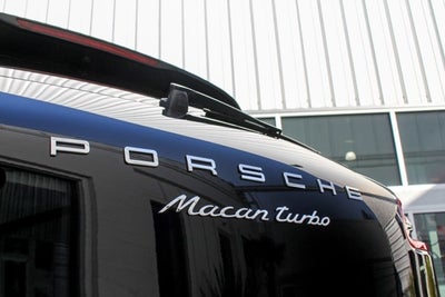 2015 Porsche Macan Turbo
