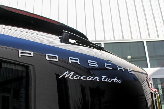 2015 Porsche Macan Turbo