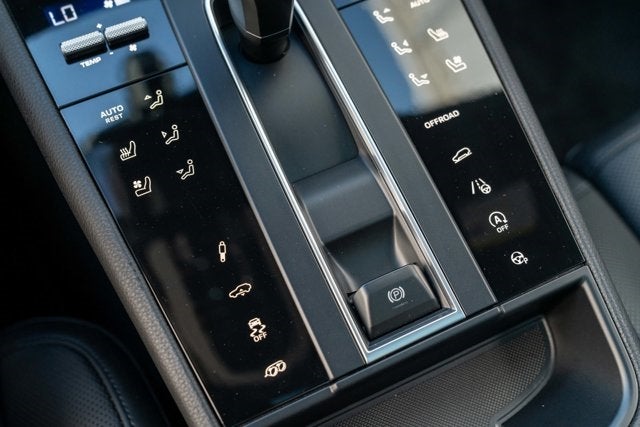 2023 Porsche Macan GTS