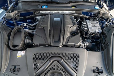 2023 Porsche Macan GTS