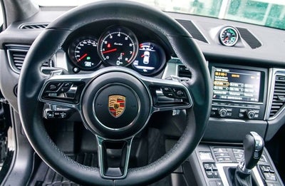 2015 Porsche Macan Turbo