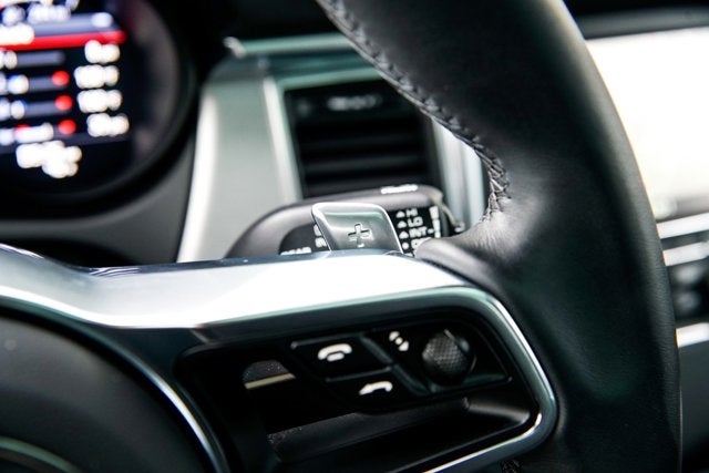 2015 Porsche Macan Turbo