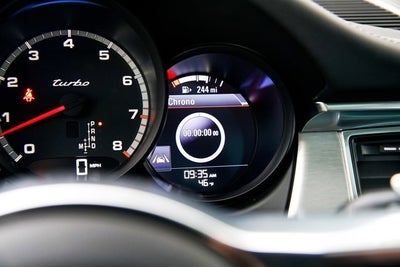 2015 Porsche Macan Turbo