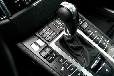 2015 Porsche Macan Turbo