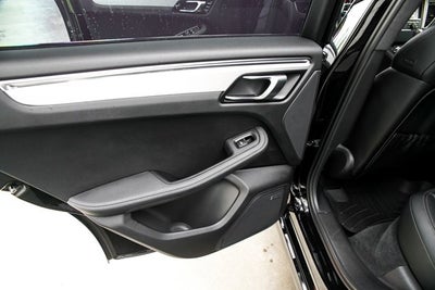 2015 Porsche Macan Turbo