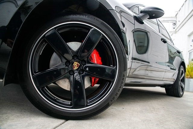 2015 Porsche Macan Turbo