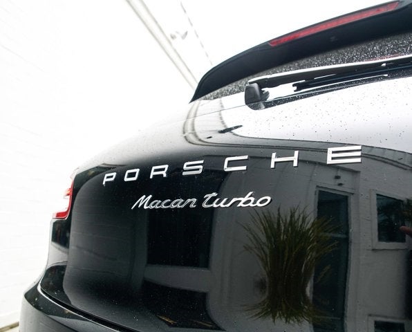 2015 Porsche Macan Turbo