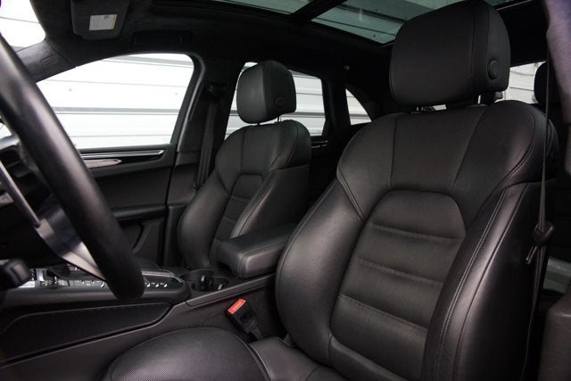 2015 Porsche Macan Turbo