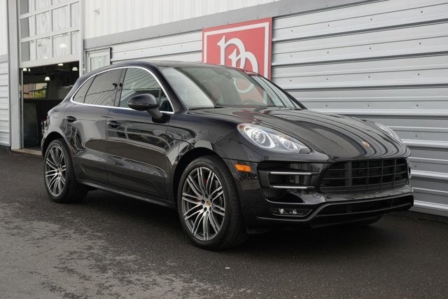 2015 Porsche Macan Turbo