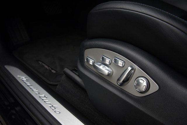 2015 Porsche Macan Turbo