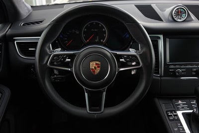 2015 Porsche Macan Turbo