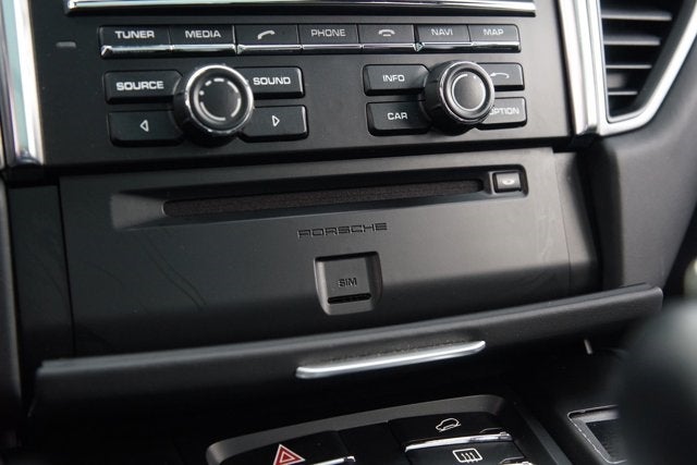 2015 Porsche Macan Turbo