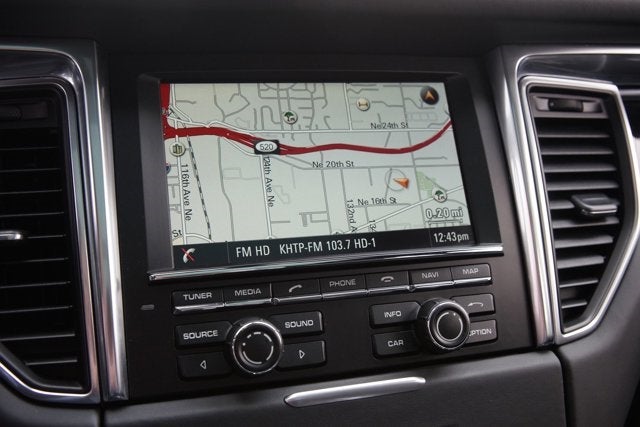 2015 Porsche Macan Turbo