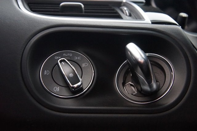 2015 Porsche Macan Turbo