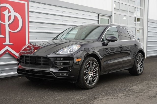 2015 Porsche Macan Turbo