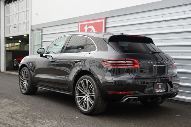 2015 Porsche Macan Turbo